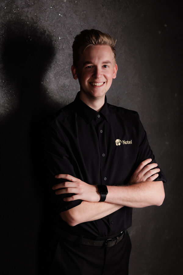 Simon Rieser
